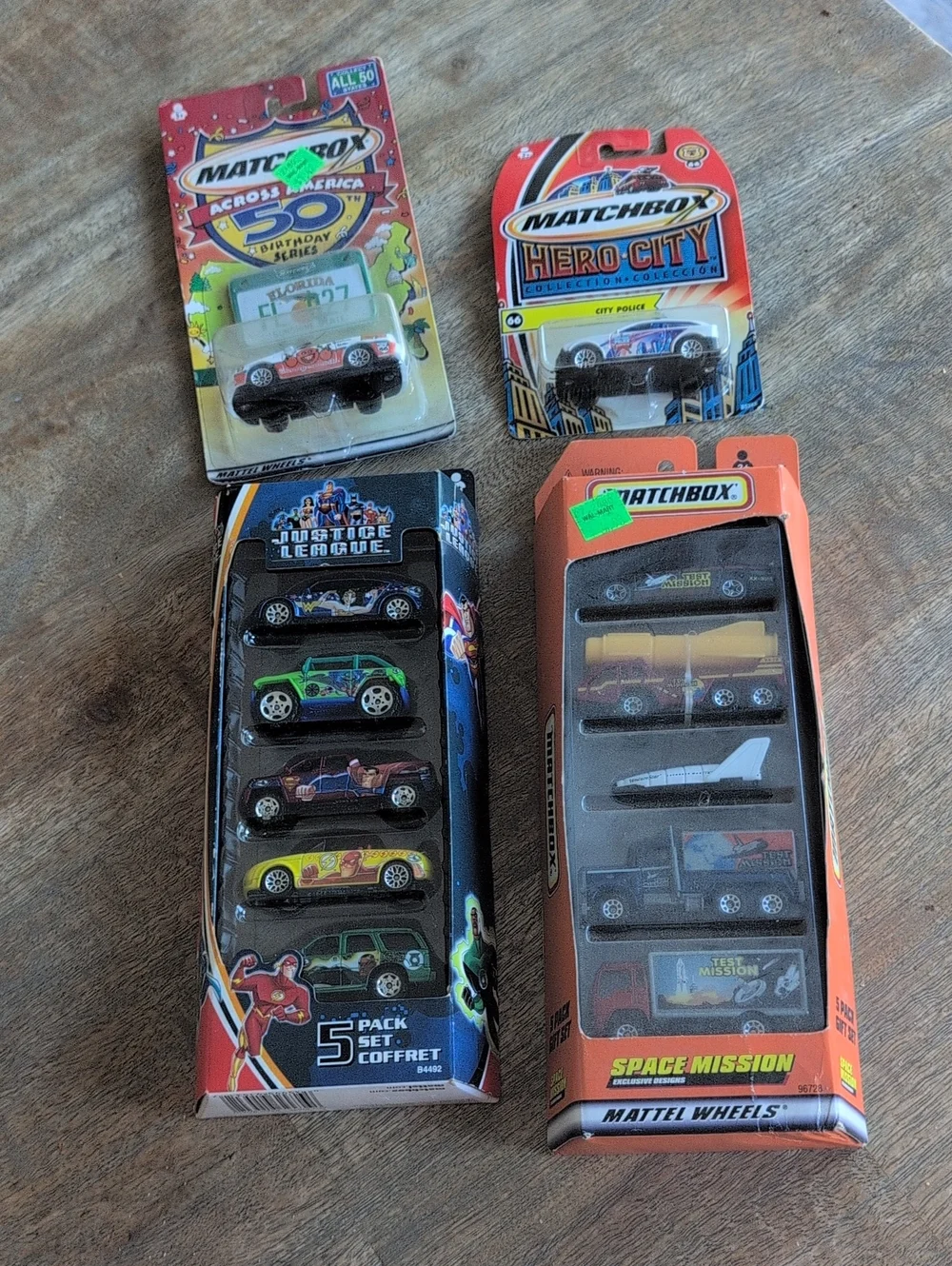 Matchbox Multi-Pack Vehicle Set with Red, Yellow, Blue, Green, Black Cars